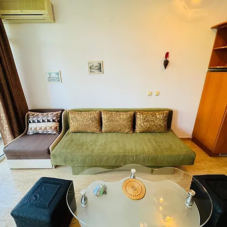 Апартаменты Sun Village B 320 Sunny Солнечный берег