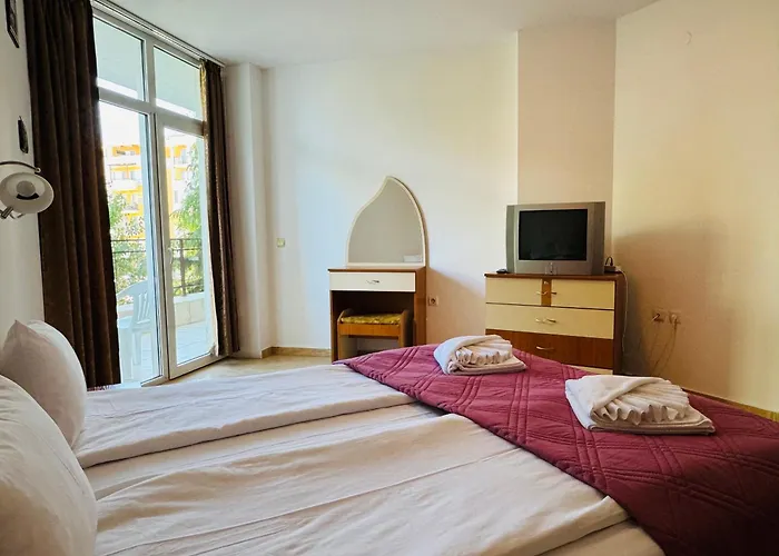 Sun Village B 320 Sunny Apartment *