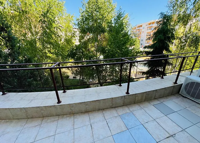 Sun Village B 320 Sunny